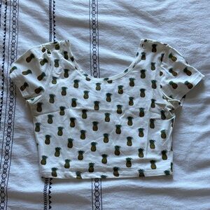 Atmosphere Pineapple Pattern Crop Top